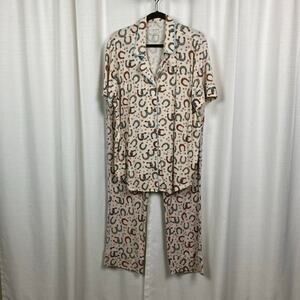 Posh Peanut Cream Horseshoe Print Two Piece Long Pajama Set Sz.2X